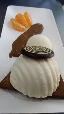 Glace vanille et son chocolat
